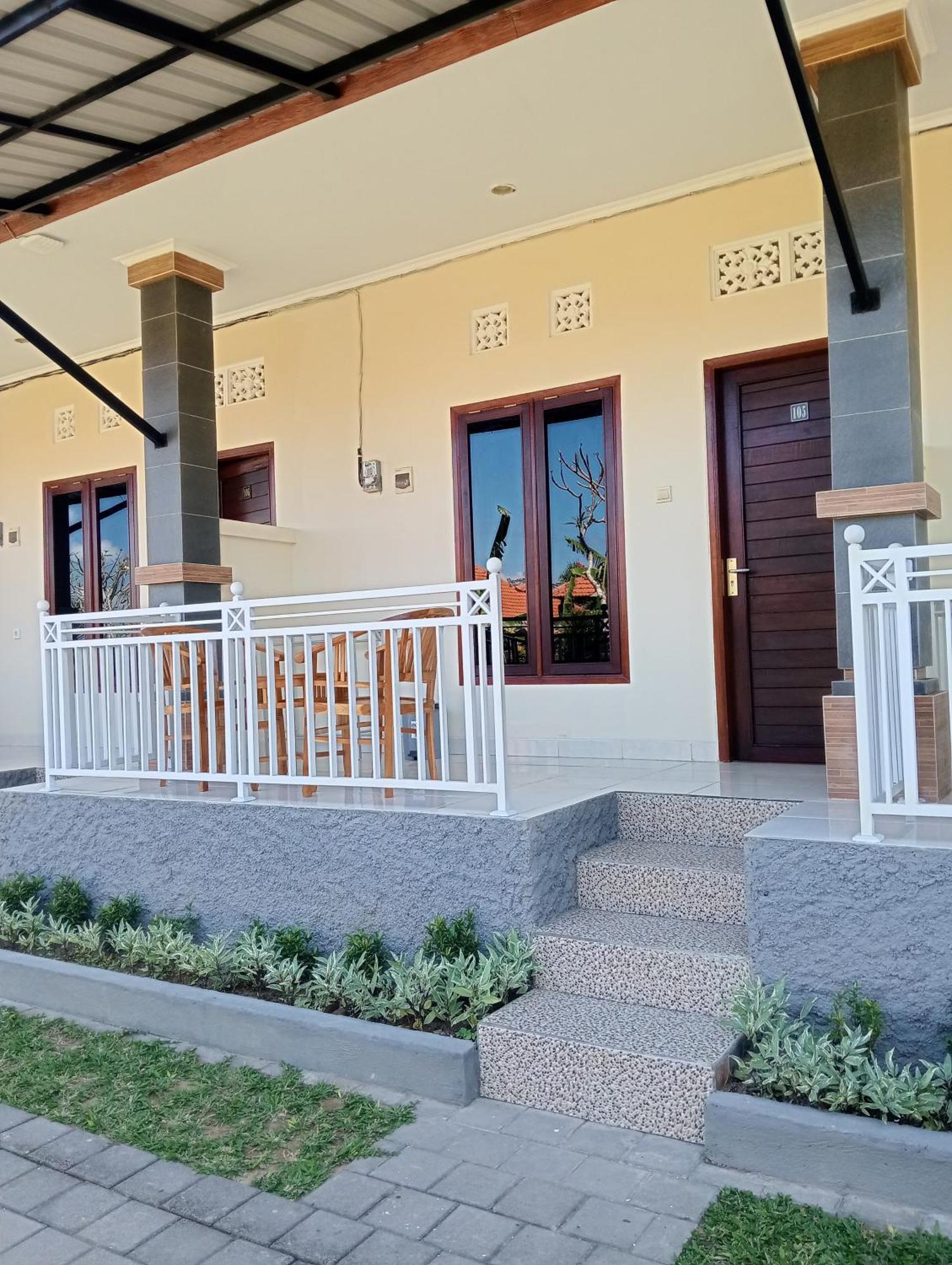 Prayoga Homestay Ungasan Exteriör bild