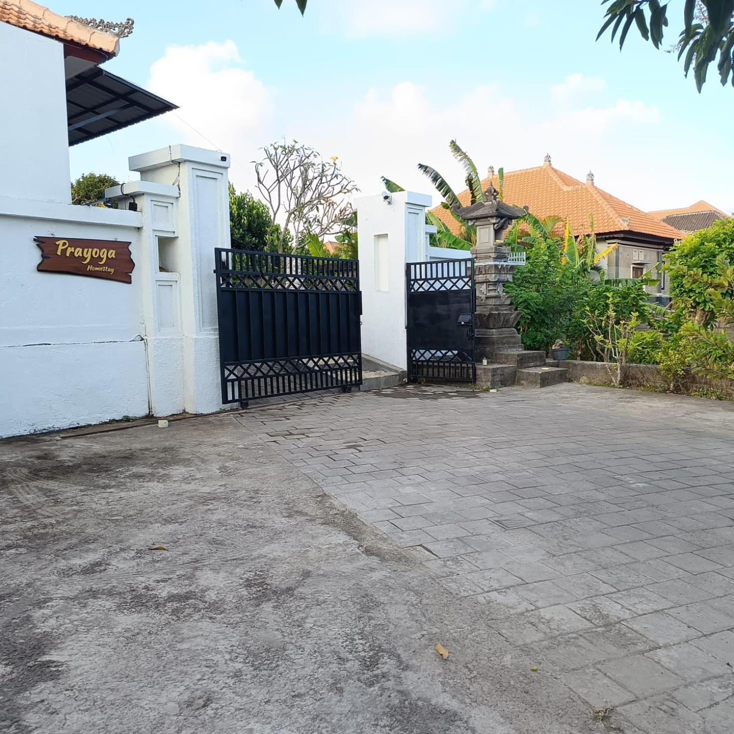 Prayoga Homestay Ungasan Exteriör bild
